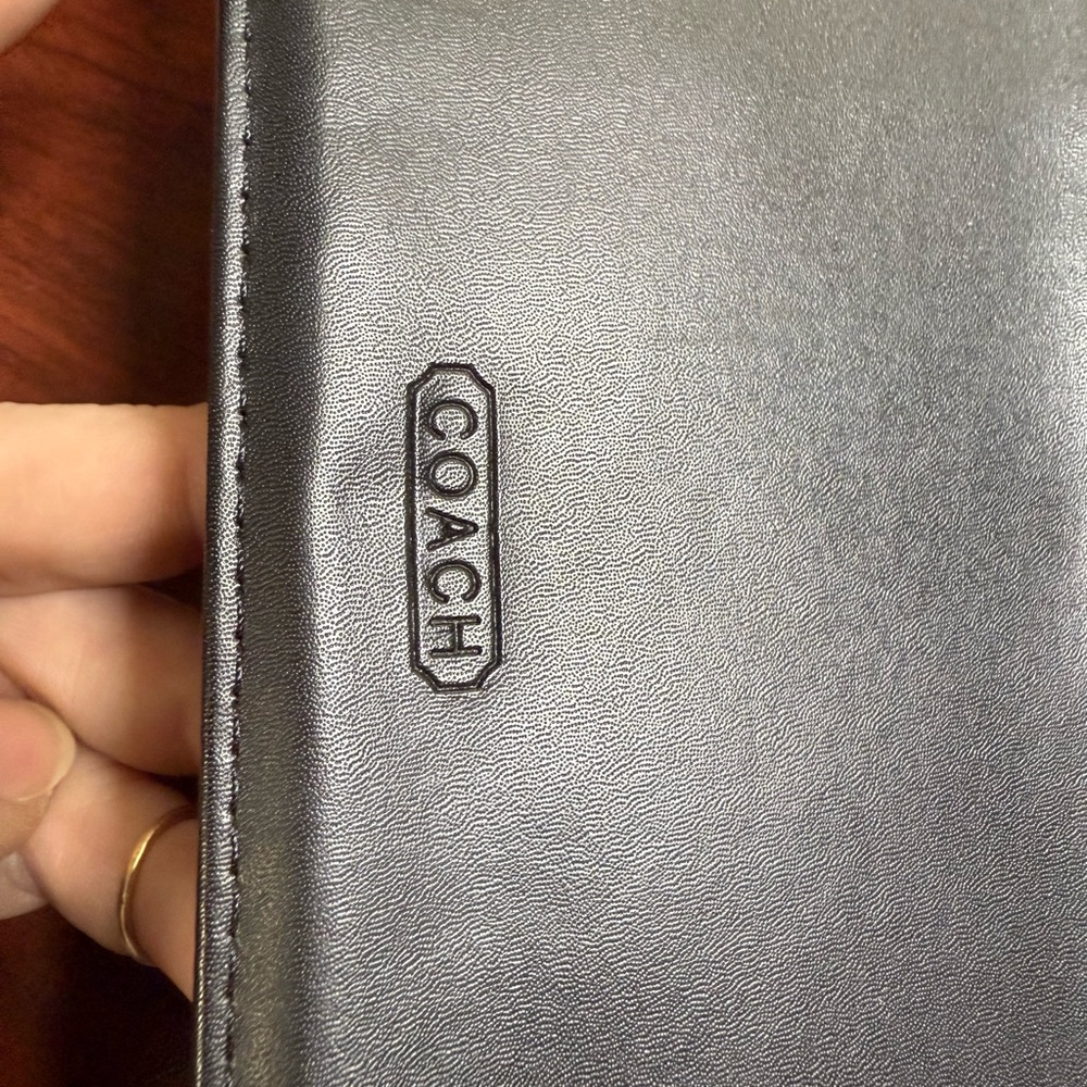 Coach Black Signature Wallet - Picture 6 of 7